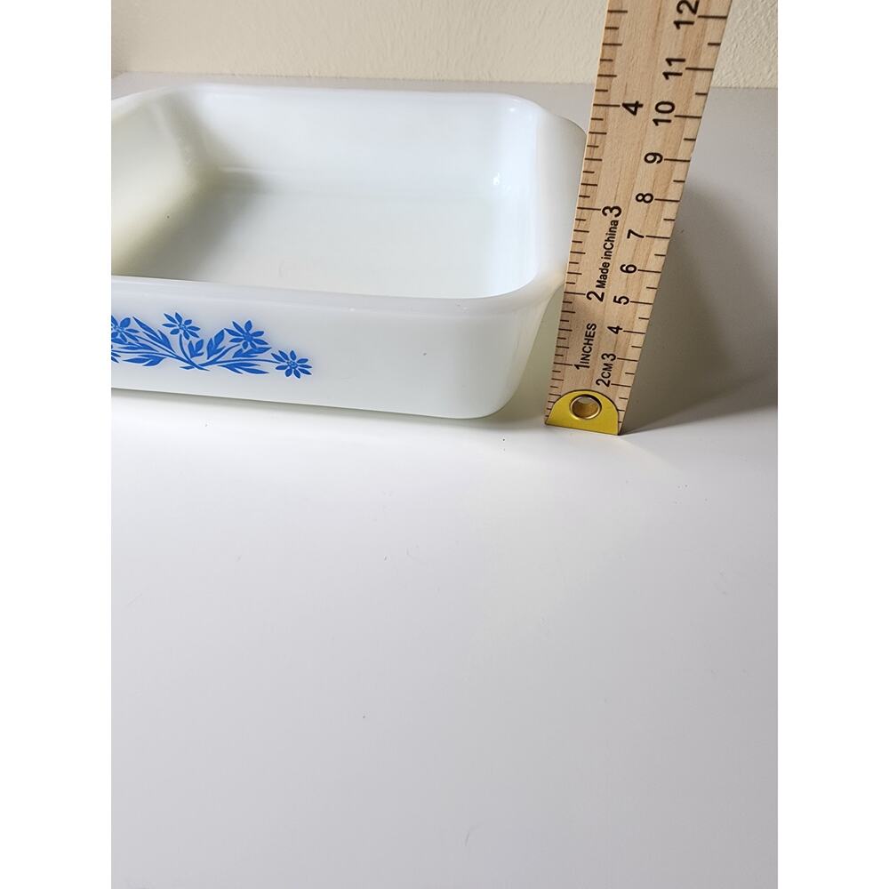 Vintage ANCHOR HOCKING Fire King Blue Cornflower8" Baking Dish Ovenware - Picture 5 of 6